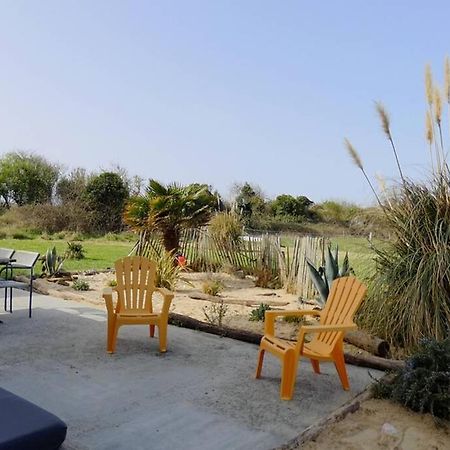 Maison Au Pied Des Dunes, 200M De La Plage Montmartin-sur-Mer Exterior photo